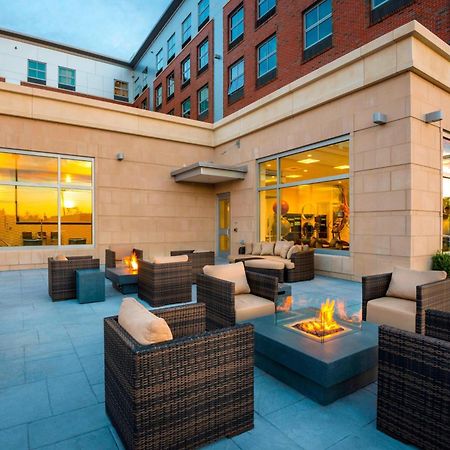 Residence Inn By Marriott Boston Нидем Экстерьер фото