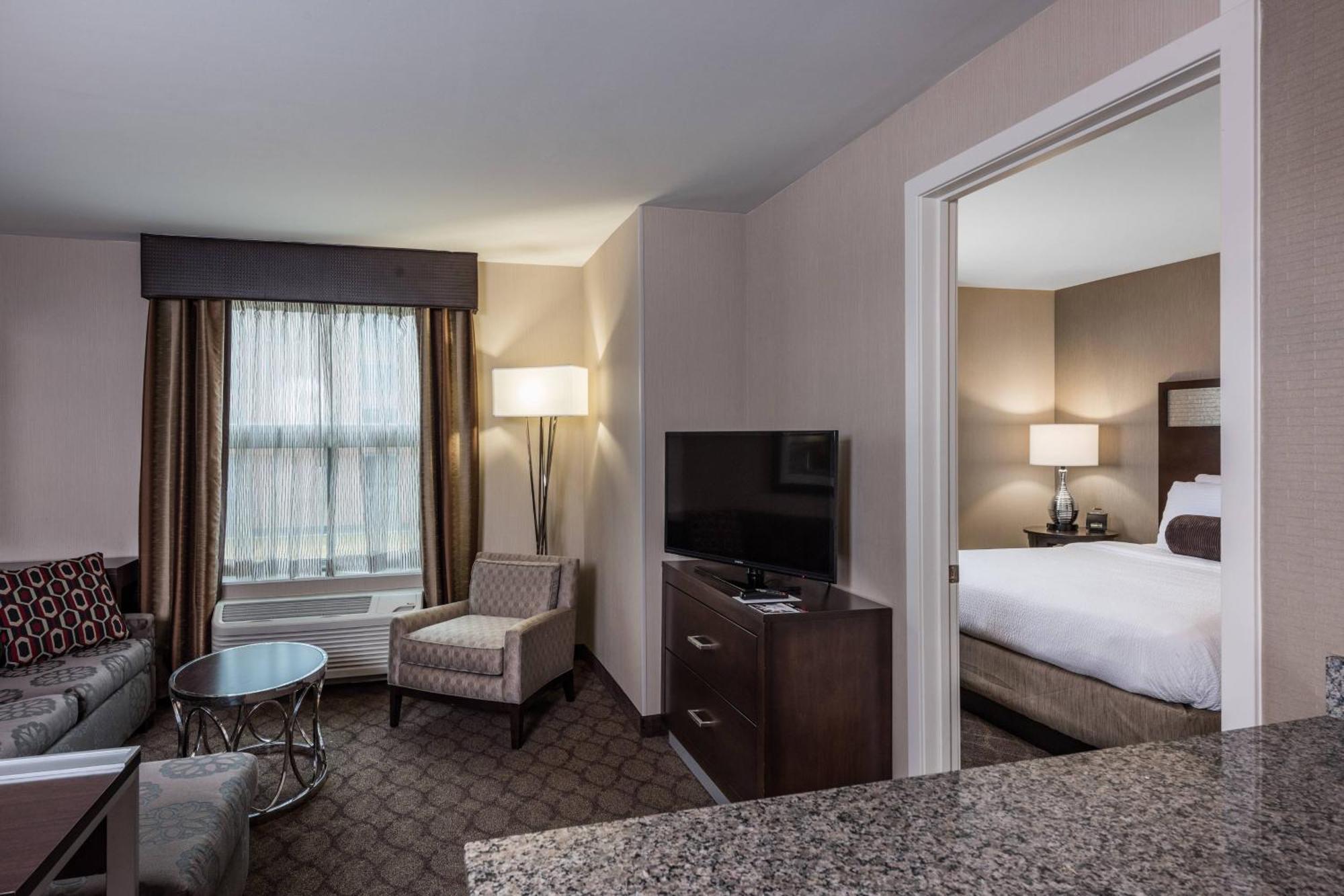 Residence Inn By Marriott Boston Нидем Экстерьер фото