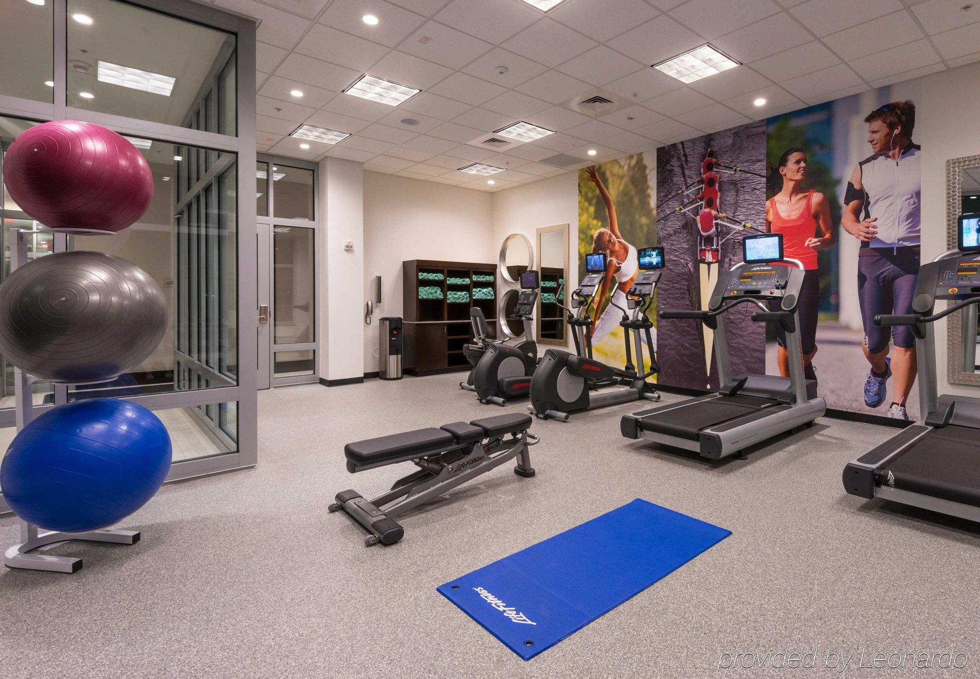 Residence Inn By Marriott Boston Нидем Экстерьер фото